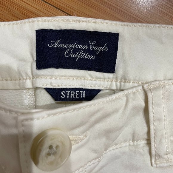 American Eagle Outfitters shorts Stretch Sz6 tan - Picture 2 of 5